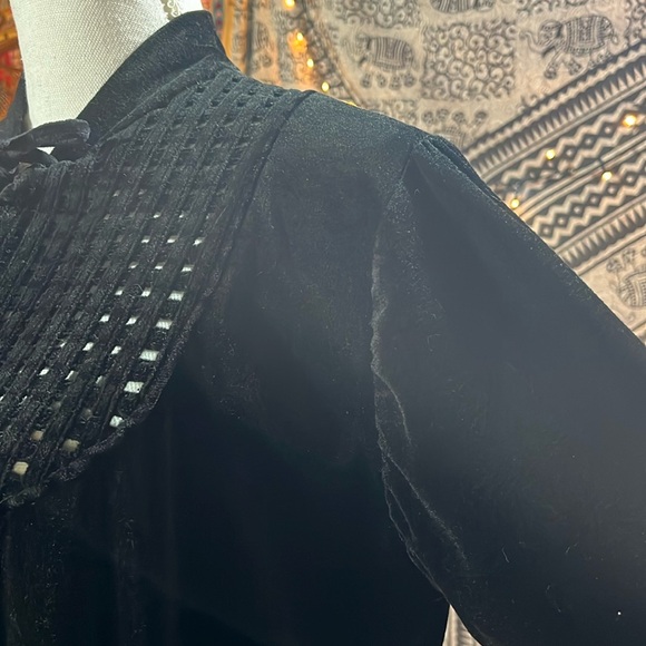 Heather Velour Robe Housecoat Lounging Gown Black Size 40” Bust - Picture 3 of 9